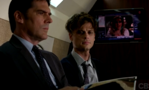 Thomas Gibson as Aaron Hotchner with Matthew Gray Gubler as Dr. Spencer Reid in episode 9x06, "In The Blood".